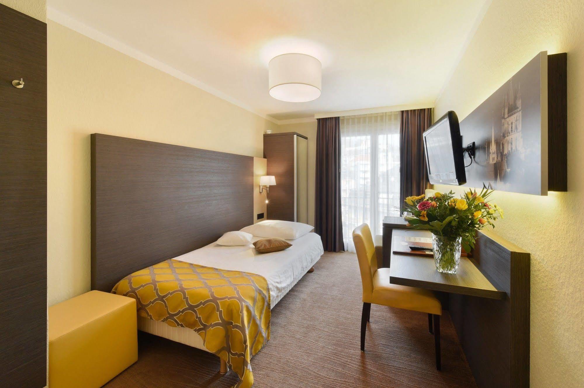 Bellerive Hotel 3*